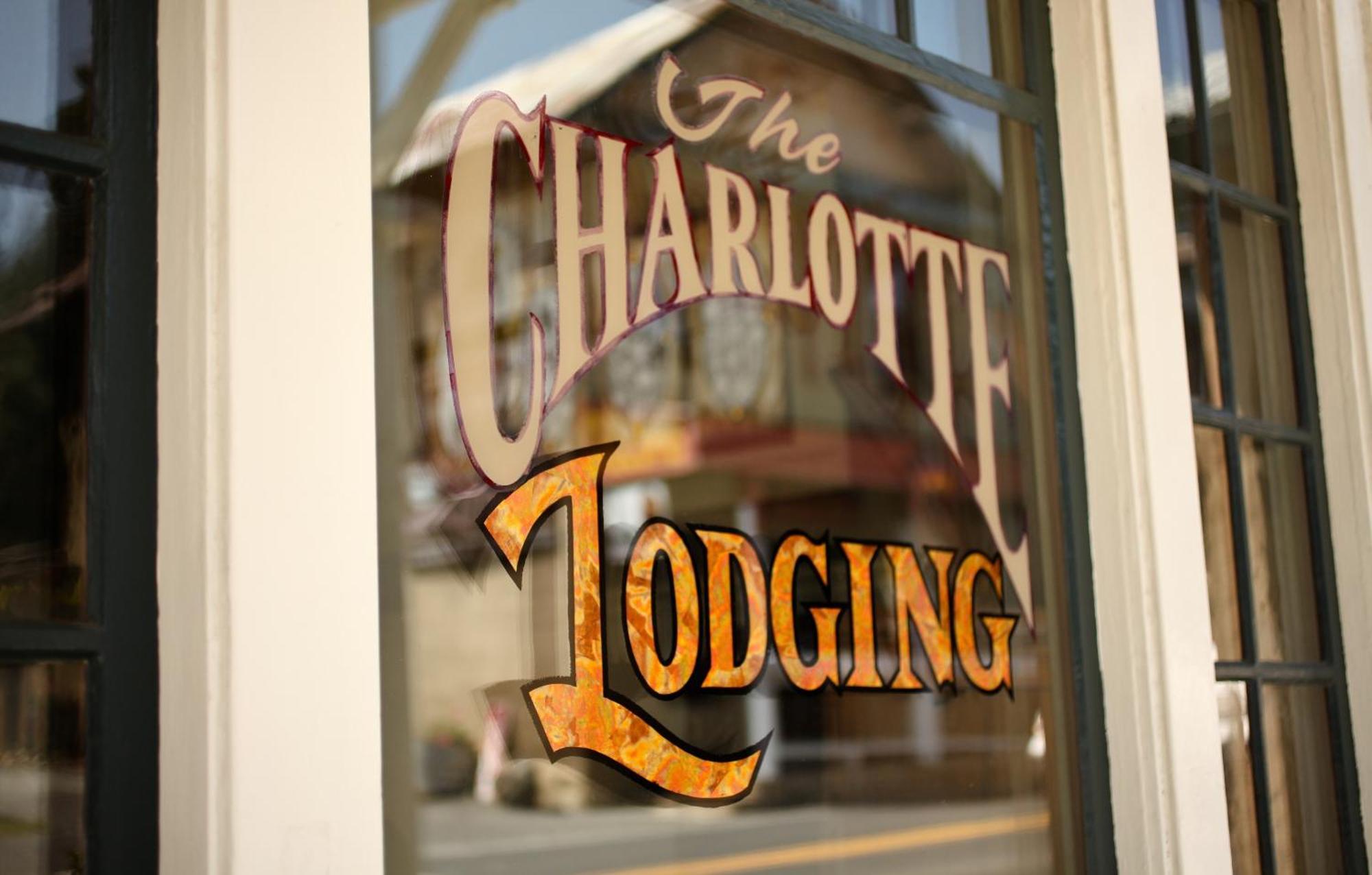 Hotel Charlotte โกรฟแลนด์ ภายนอก รูปภาพ