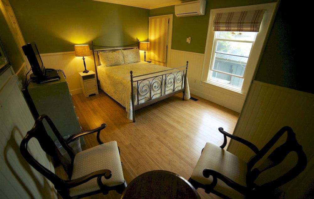 Hotel Charlotte โกรฟแลนด์ ภายนอก รูปภาพ