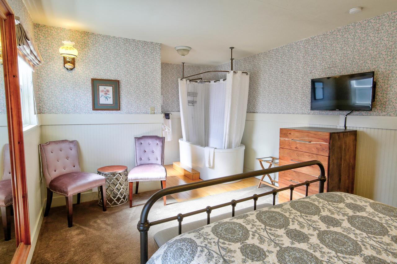 Hotel Charlotte โกรฟแลนด์ ภายนอก รูปภาพ