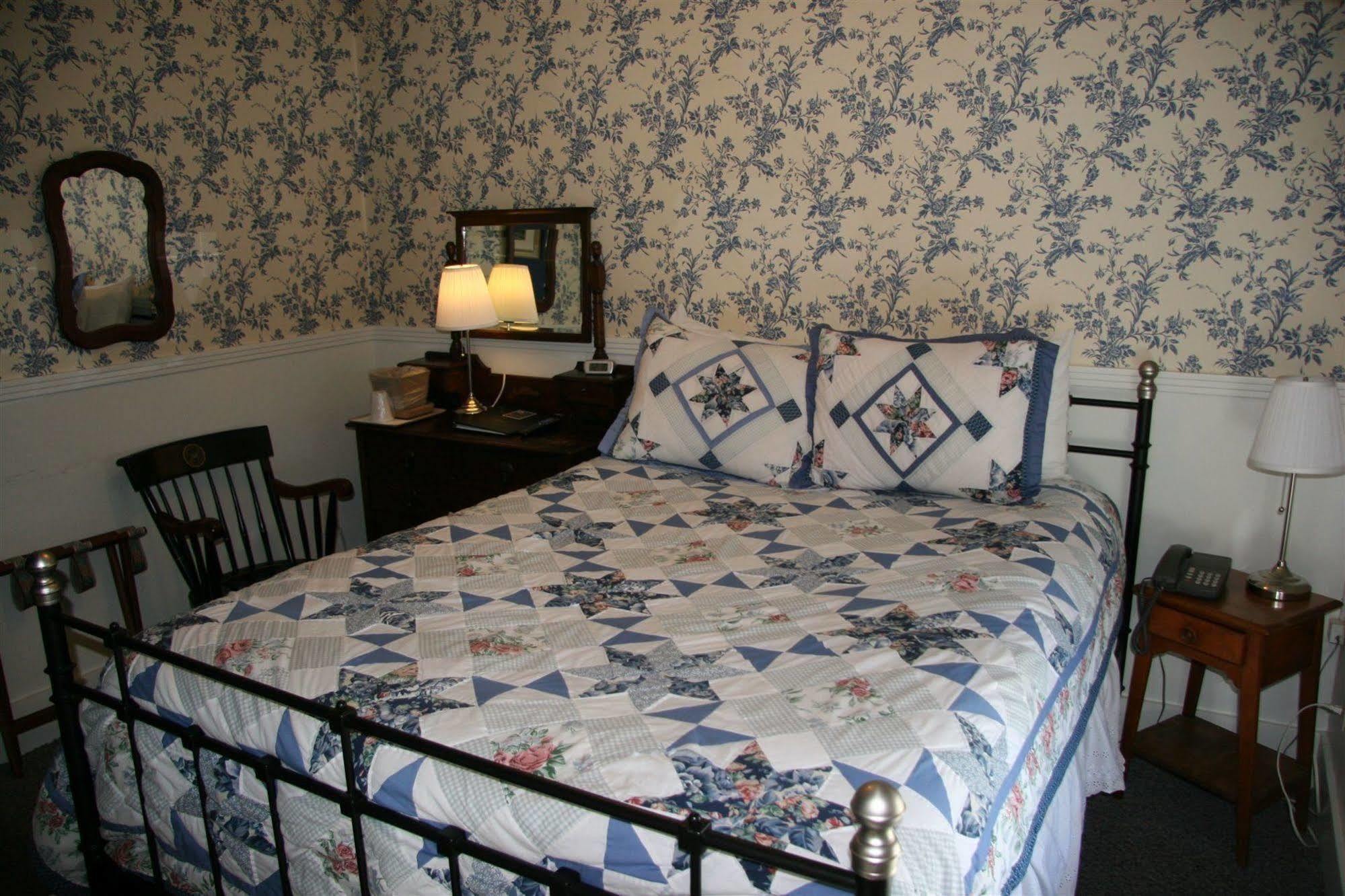 Hotel Charlotte โกรฟแลนด์ ภายนอก รูปภาพ